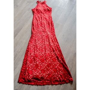 NWT Womens Gown